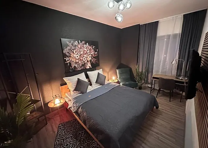 アパート 3 Mitten In Altstadt -